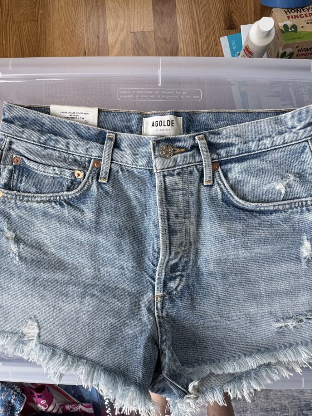 AGOLDE Parker Vintage Cut Off Short Swapmeet NWT Size 27